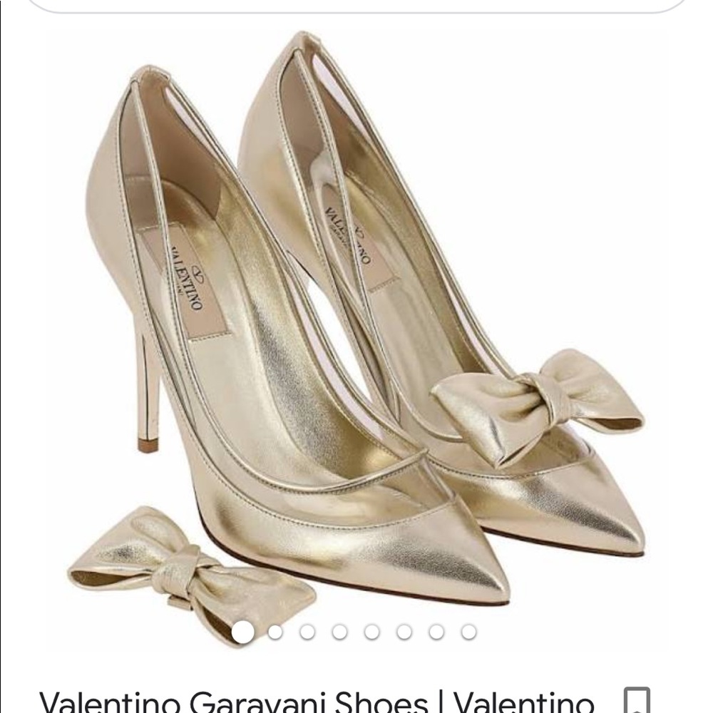 Valentino Garavani Shoes | Valentino Garavani Dolly Bow Pumps | Color: Gold